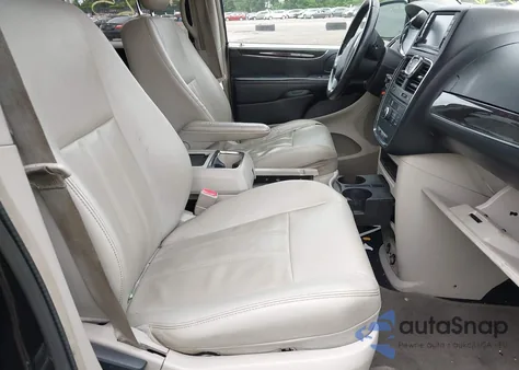 2013 Chrysler Town & Country Touring z USA, uszkodzony, nr VIN 2C4RC1BG7DR555957